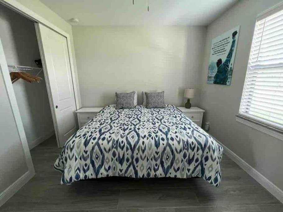 Newly Built Villa Ballerina With Heated Pool And Incredible View Into Beautiful Arrowheadcanal Κέιπ Κόραλ Εξωτερικό φωτογραφία